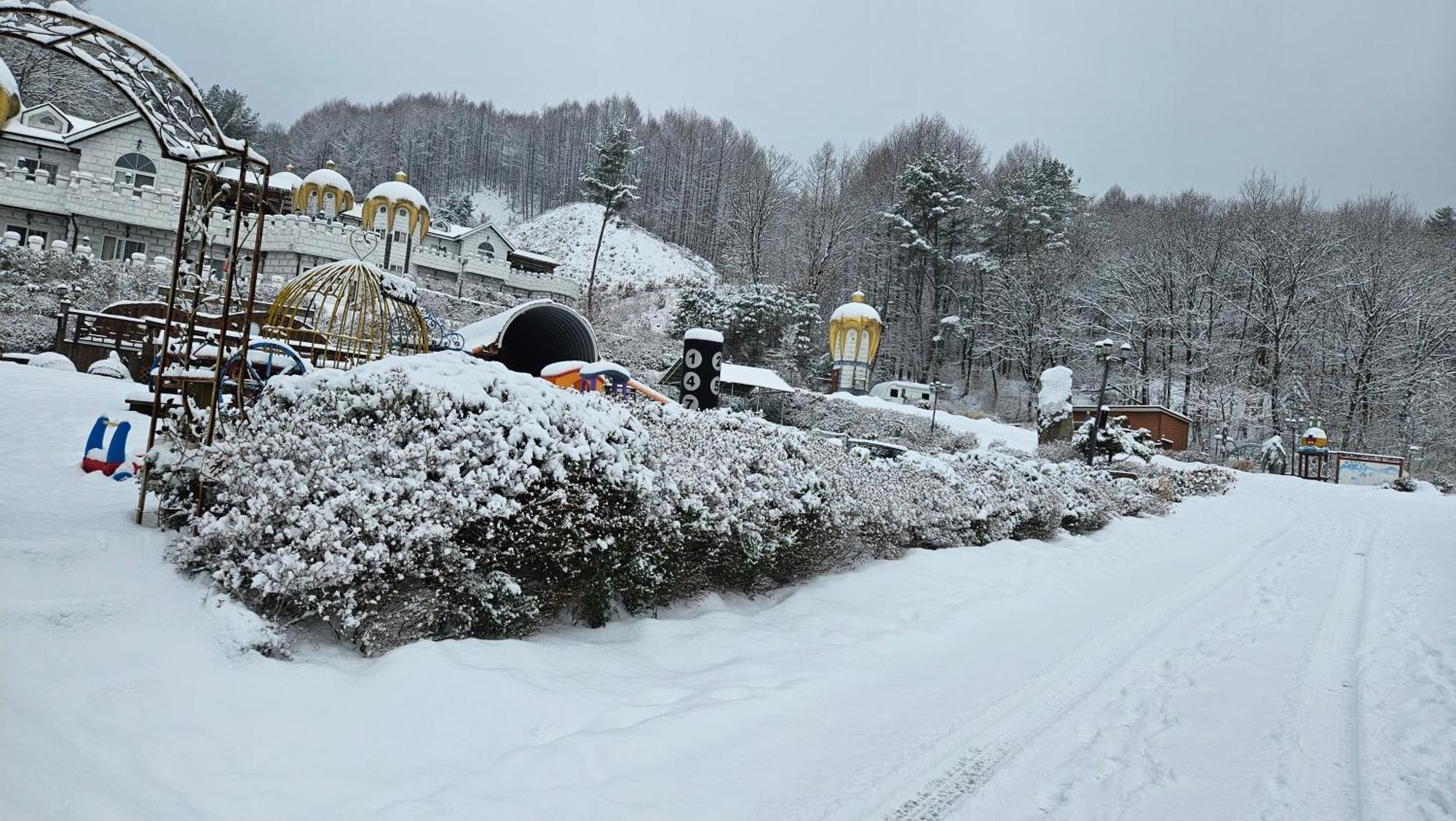 Elf Resort Hotel Phjongcshang Kültér fotó